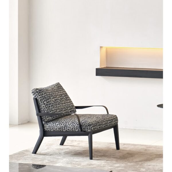 Viaggio Armchair