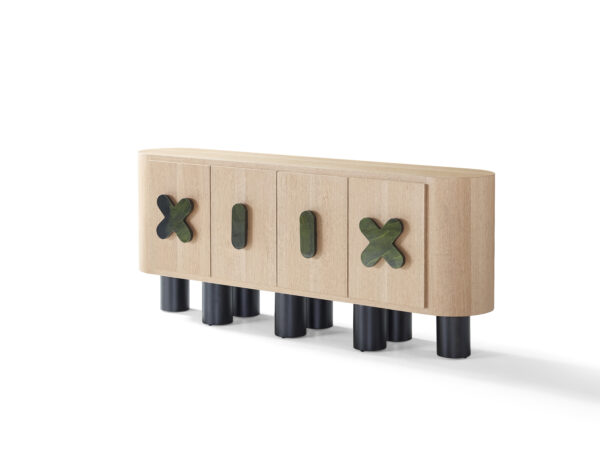 sideboard