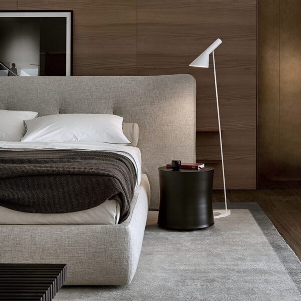 Rever Bed