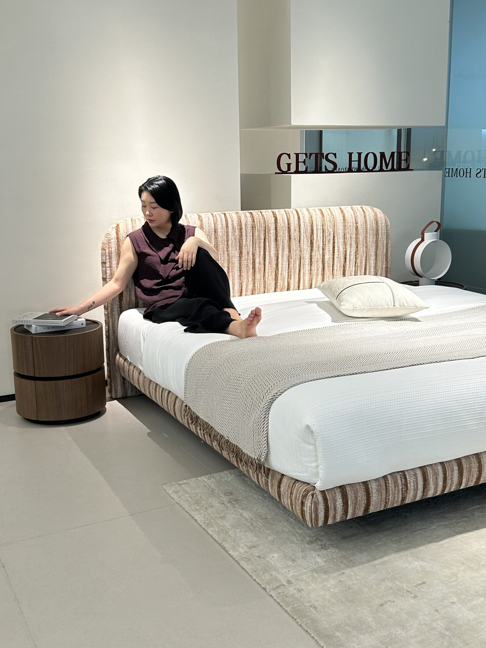 Ultra‑Slim Space‑Saving Bed - Image 3